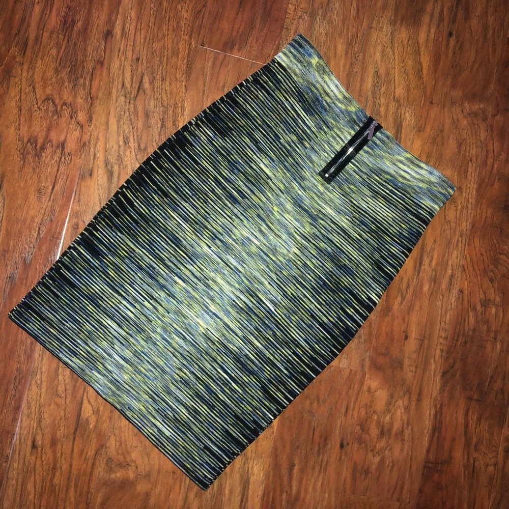 Karen Millen Black and Yellow Tweed-Effect Pencil Skirt - Picture 4 of 6